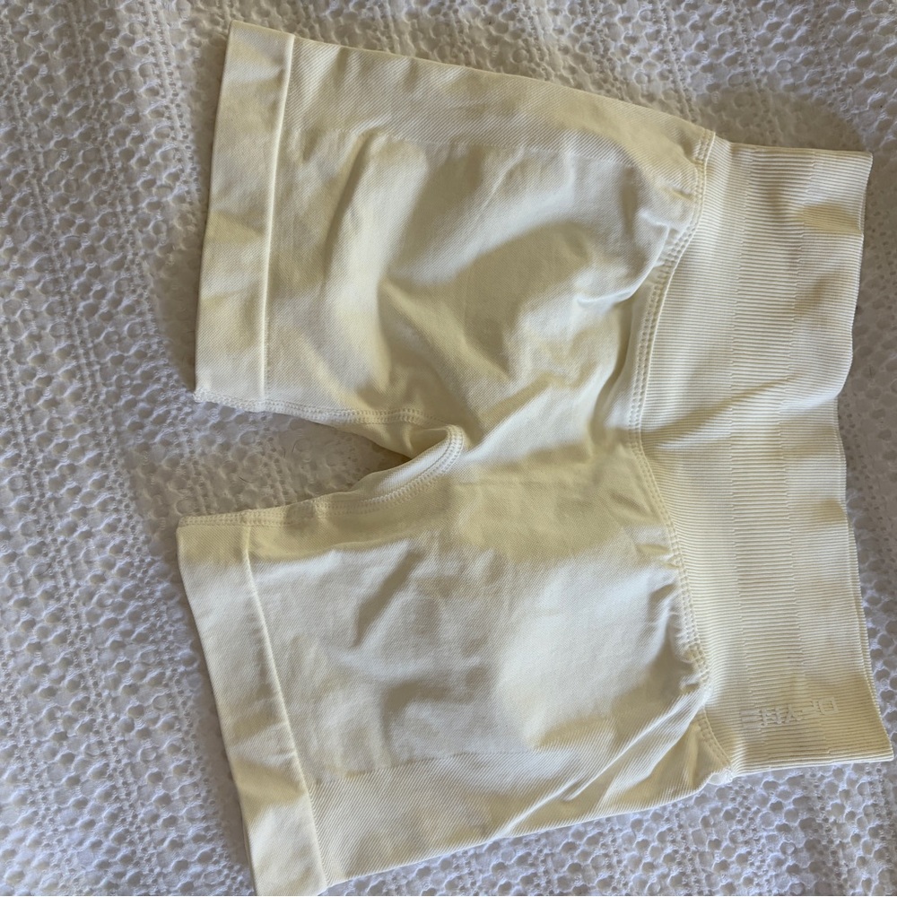 Dfyne impact shorts
